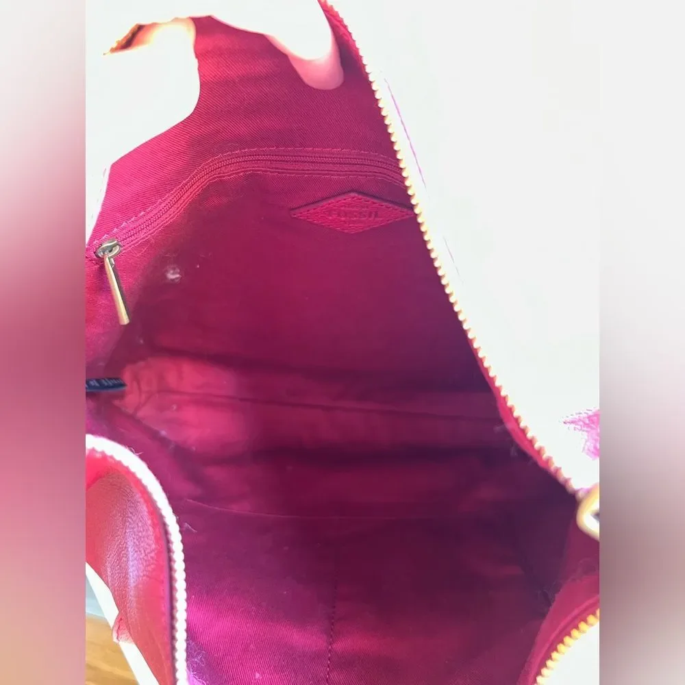 Fossil Women's Cleo Leather Hobo Shoulder Bag in Red Velvet